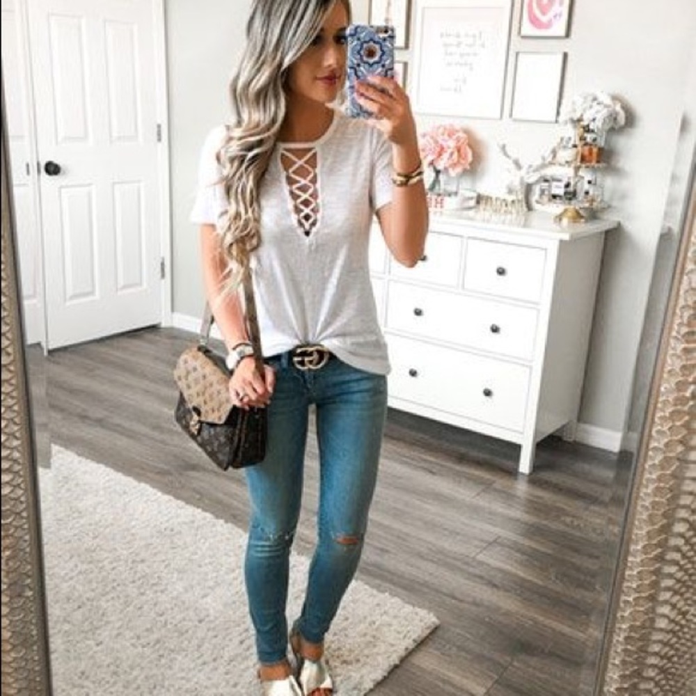 Socialite V Neck Grommet Tee